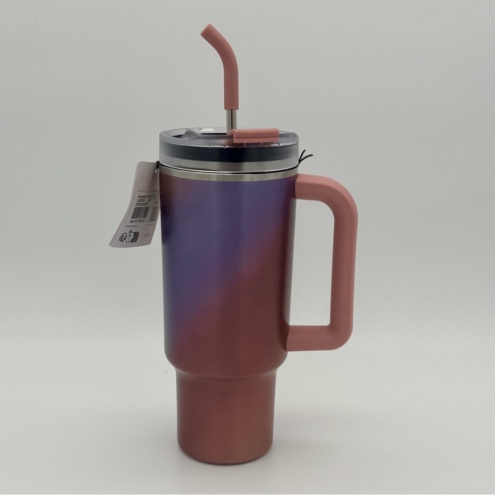 NWT Lululemon Insulated Tumbler 40oz Water Bottle Limited Edition Gift Idea - Picture 3 of 6